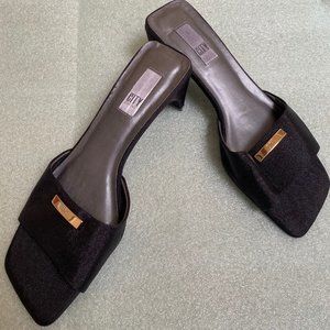 DKNY City Brand New Slip on Sandle